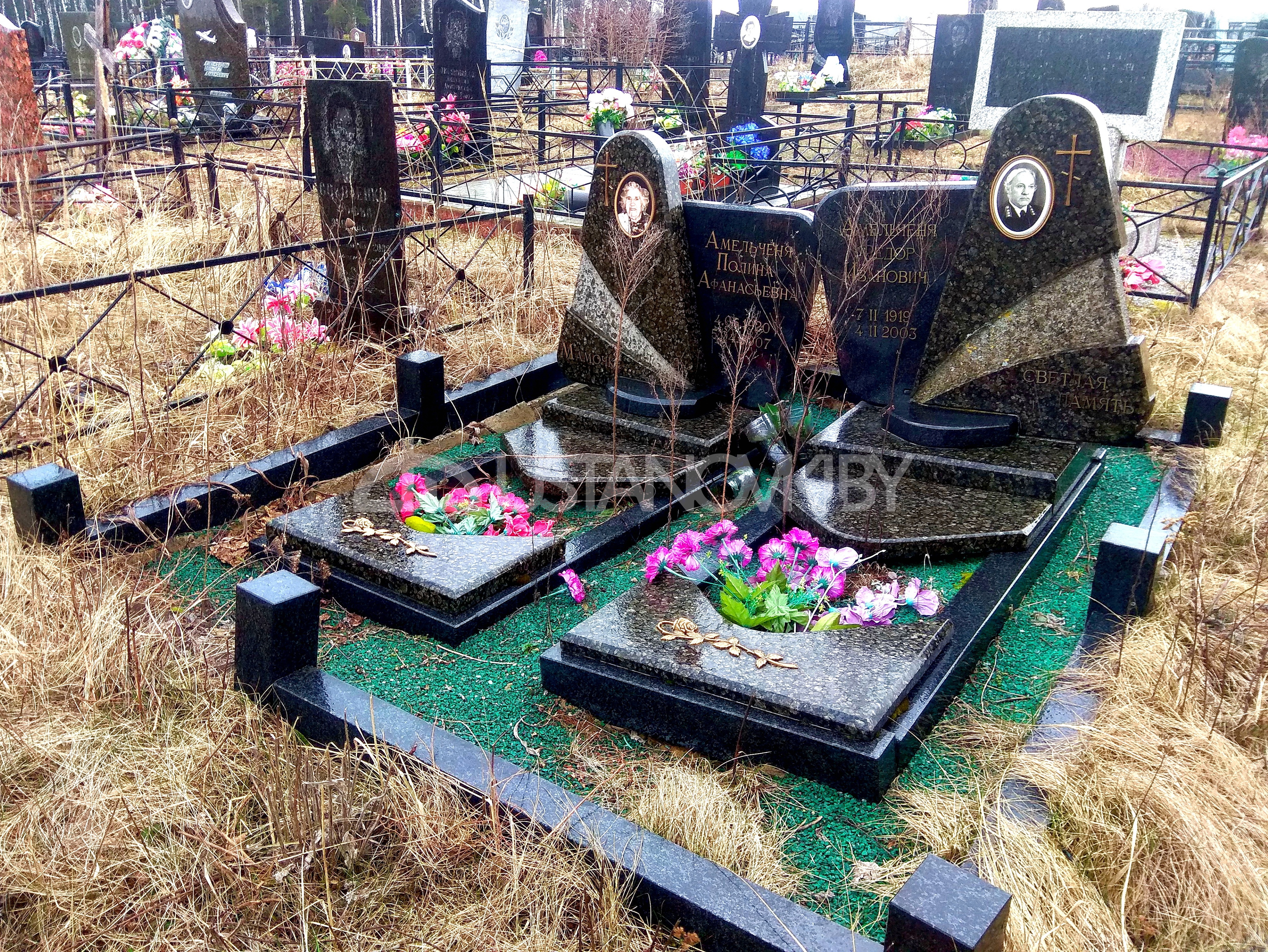 Благоустройство давних могил в Минске